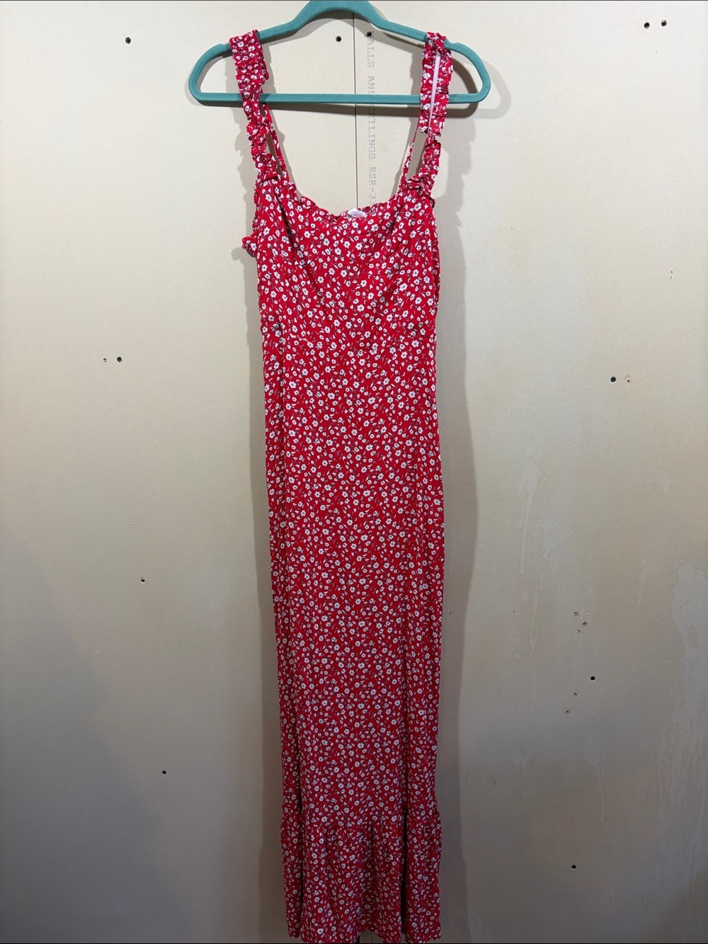 Olivaceous Red And White Floral Maxi Dress Size L (Fits Like M)
